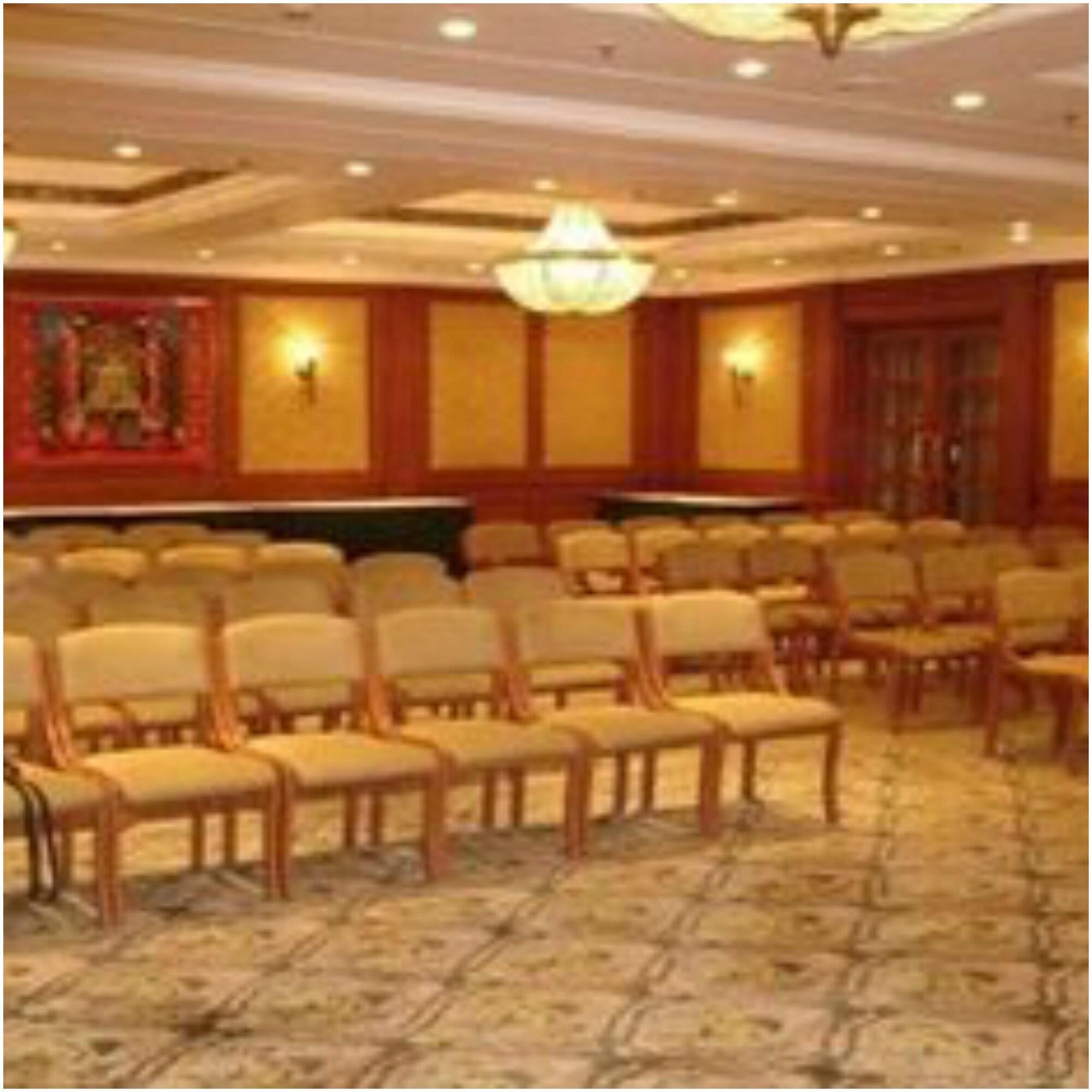 Radisson Hotel Varanasi Exteriör bild